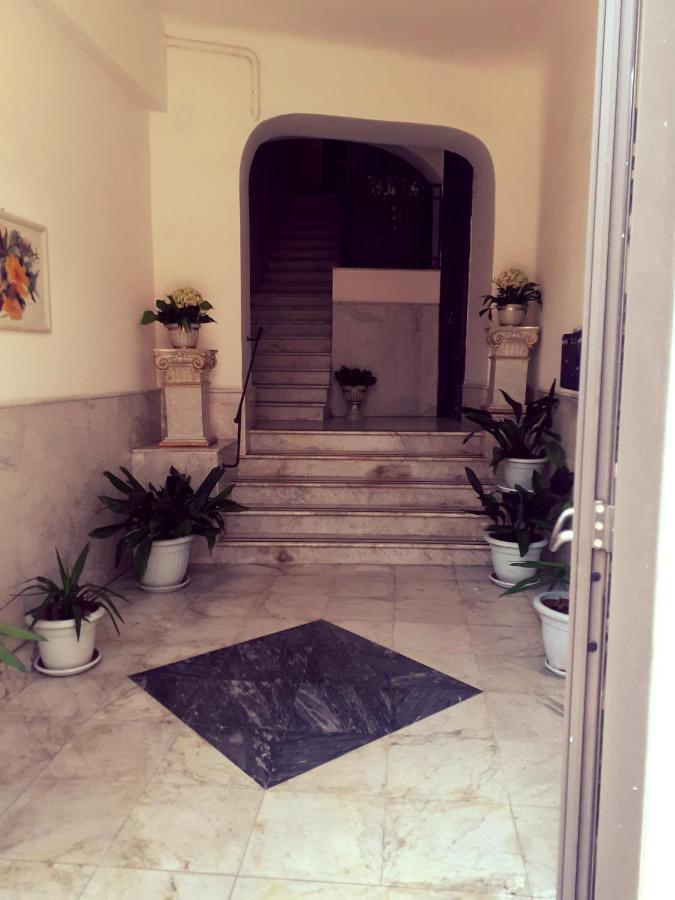 La Maison Des Caprices_ La Spezia _Stazione_5Terre מראה חיצוני תמונה