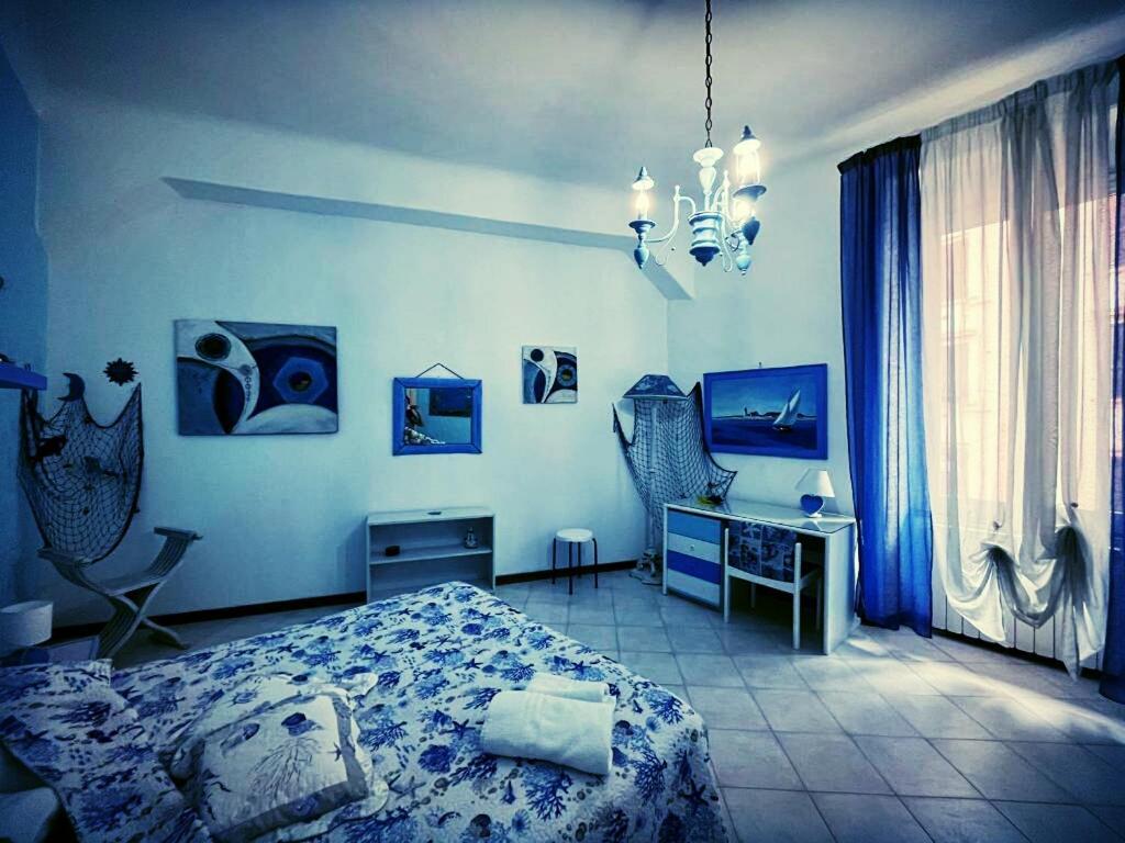 La Maison Des Caprices_ La Spezia _Stazione_5Terre מראה חיצוני תמונה